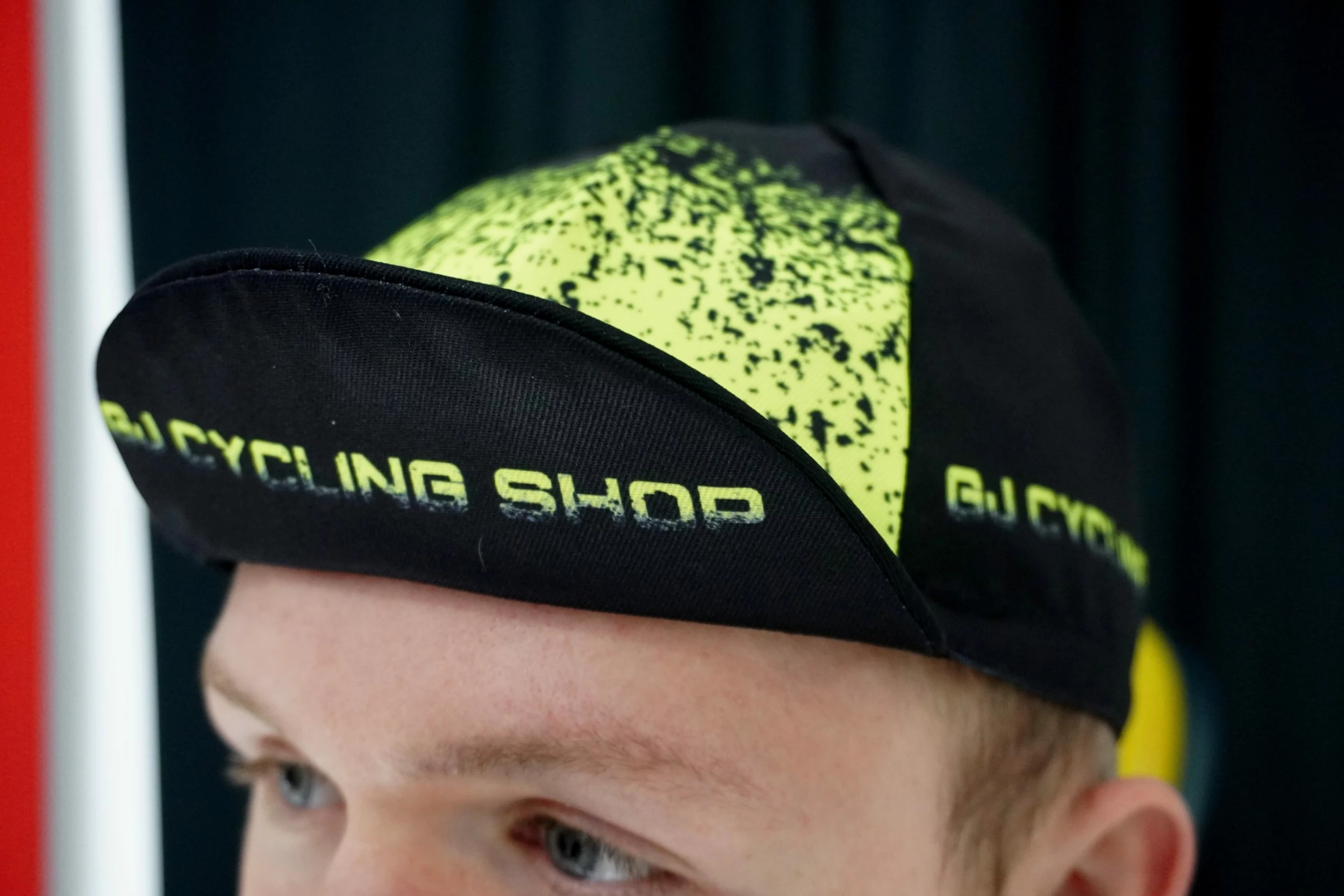 Casquette GJ Cycling Shop Black/Fluo 5 Casquette GJ Cycling Shop Black/Fluo – Image 3