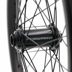 Paire De Roues Forward Joyride V2 Carbone - Pro 36h - 20mm -Collections GJ Cycling Soldes Magasin paire de roues forward joyride v2 carbone pro 38h 20mm 4