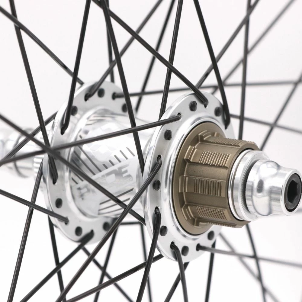 Paire De Roues Pride Wave CFR 1K Gloss / Moyeux Control 36H Polish 7 Paire De Roues Pride Wave CFR 1K Gloss / Moyeux Control 36H Polish – Image 5