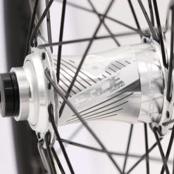 Paire De Roues Pride Wave CFR 1K Matt / Moyeux Control 36H Polish -Collections GJ Cycling Soldes Magasin paire de roues pride wave cfr 1k matt moyeux control 36h polish 3