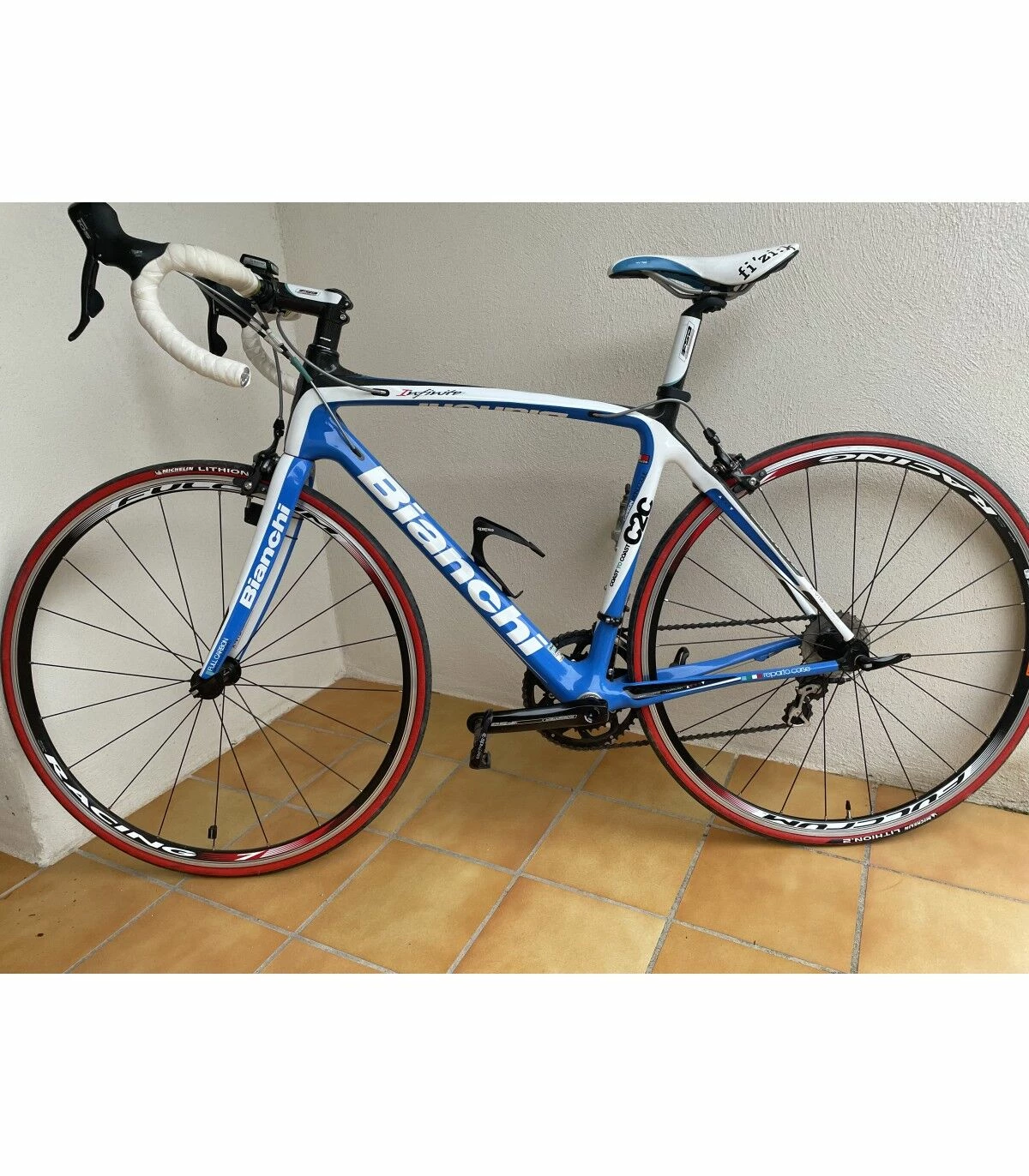 Vélo De Course Bianchi Milano - 53 6 Vélo De Course Bianchi Milano - 53 – Image 4