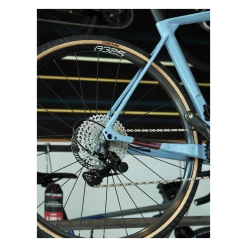 Vélo De Gravel Cipollini - 52 -Collections GJ Cycling Soldes Magasin gravel cipollini mcm allroad campagnolo ekar 38 dents bleu 2022 1