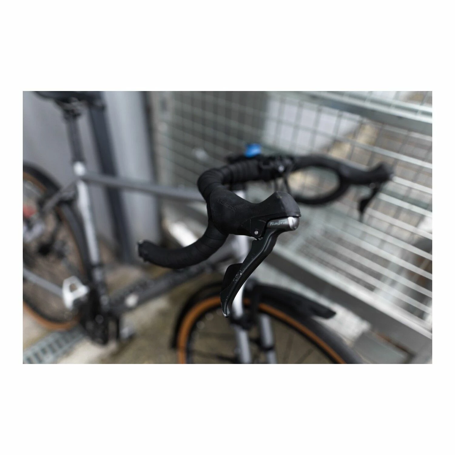 Vélo De Gravel Genesis - 52 - 28" 7 Vélo De Gravel Genesis - 52 - 28" – Image 5