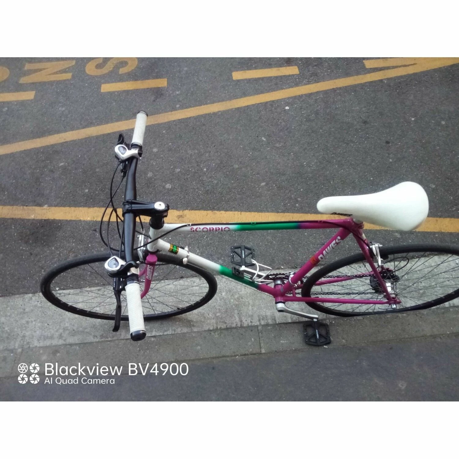 Vélo Urbain Autre Marque 4 Vélo Urbain Autre Marque – Image 2