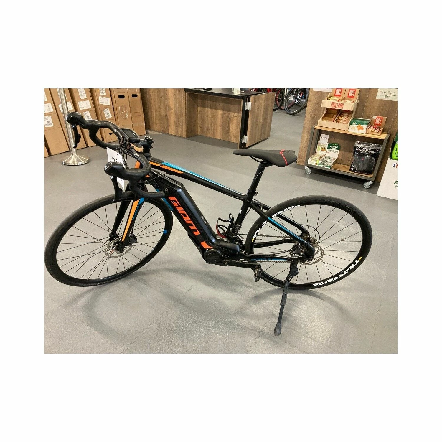 Vélo De Route électrique Giant - 48 6 Vélo De Route électrique Giant - 48 – Image 4