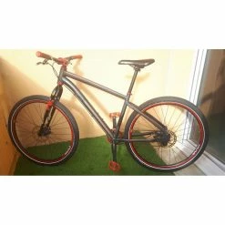 Vélo Urbain Rockrider -Collections GJ Cycling Soldes Magasin velo 275 single speed noir et rouge 2