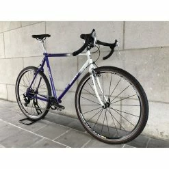 Vélo De Gravel Giant - 56 -Collections GJ Cycling Soldes Magasin velo gravel giant tourer 1