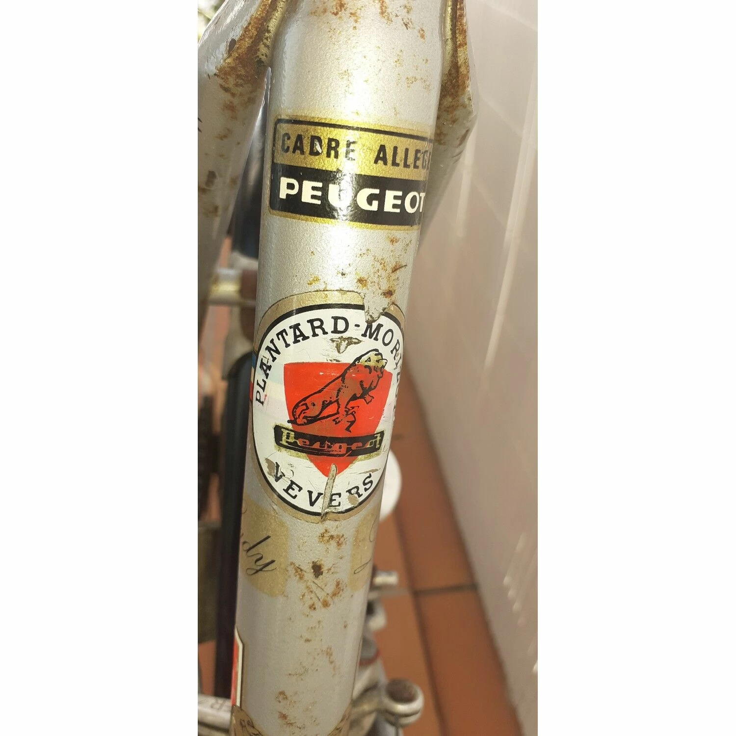 Vélo Urbain Autre Marque 4 Vélo Urbain Autre Marque – Image 2